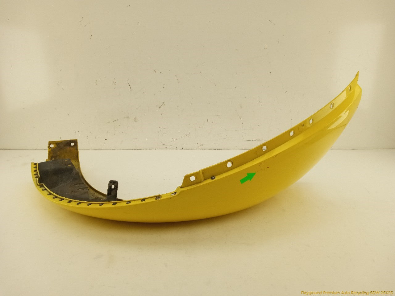 Volkswagen Beetle Passenger Right Front Fender
