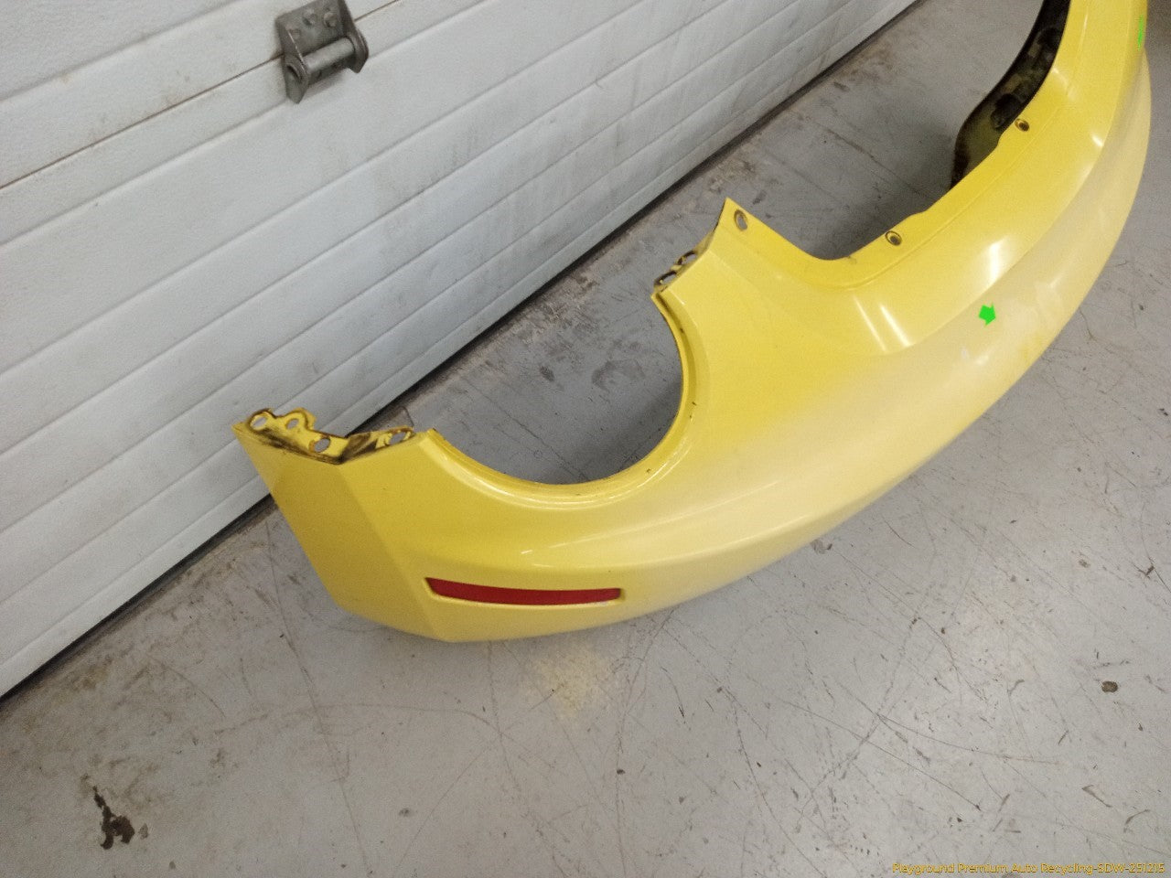 Volkswagen Beetle Rear Bumper Cover - 0