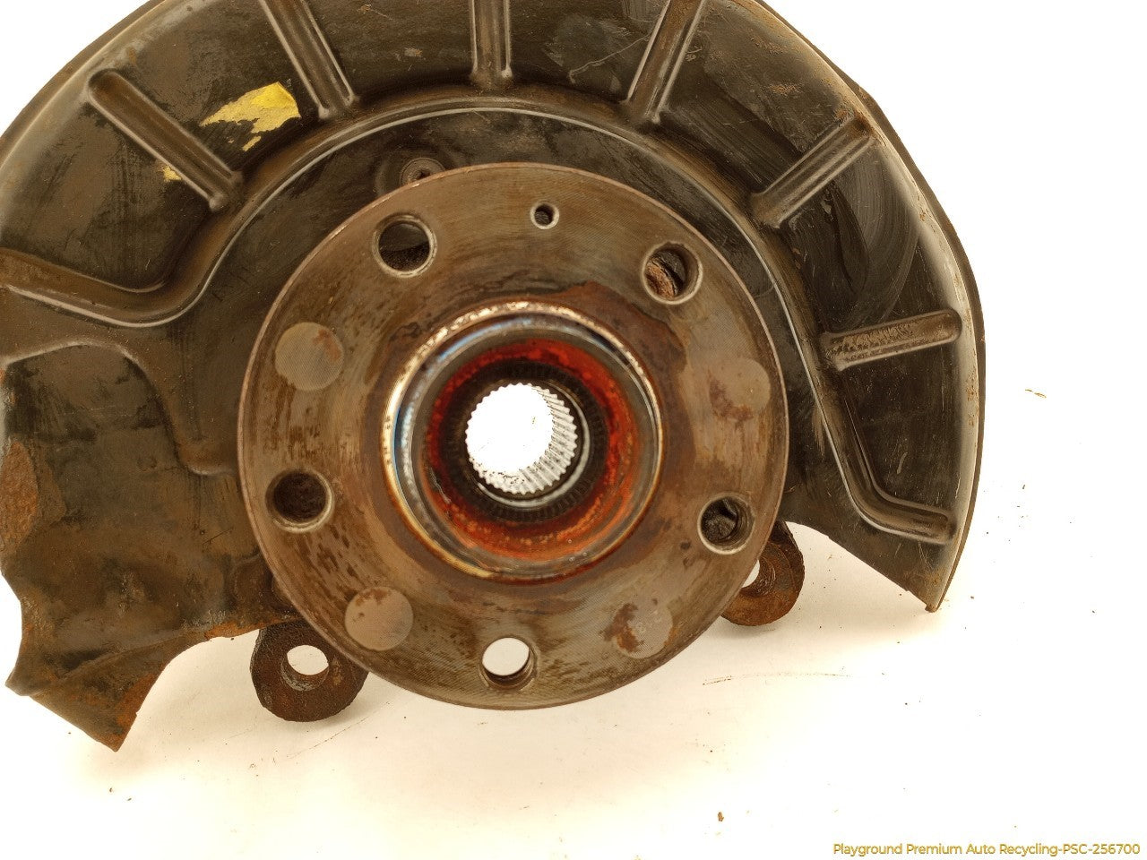 Volkswagen Beetle Passenger Right Front Spindle Knuckle Hub