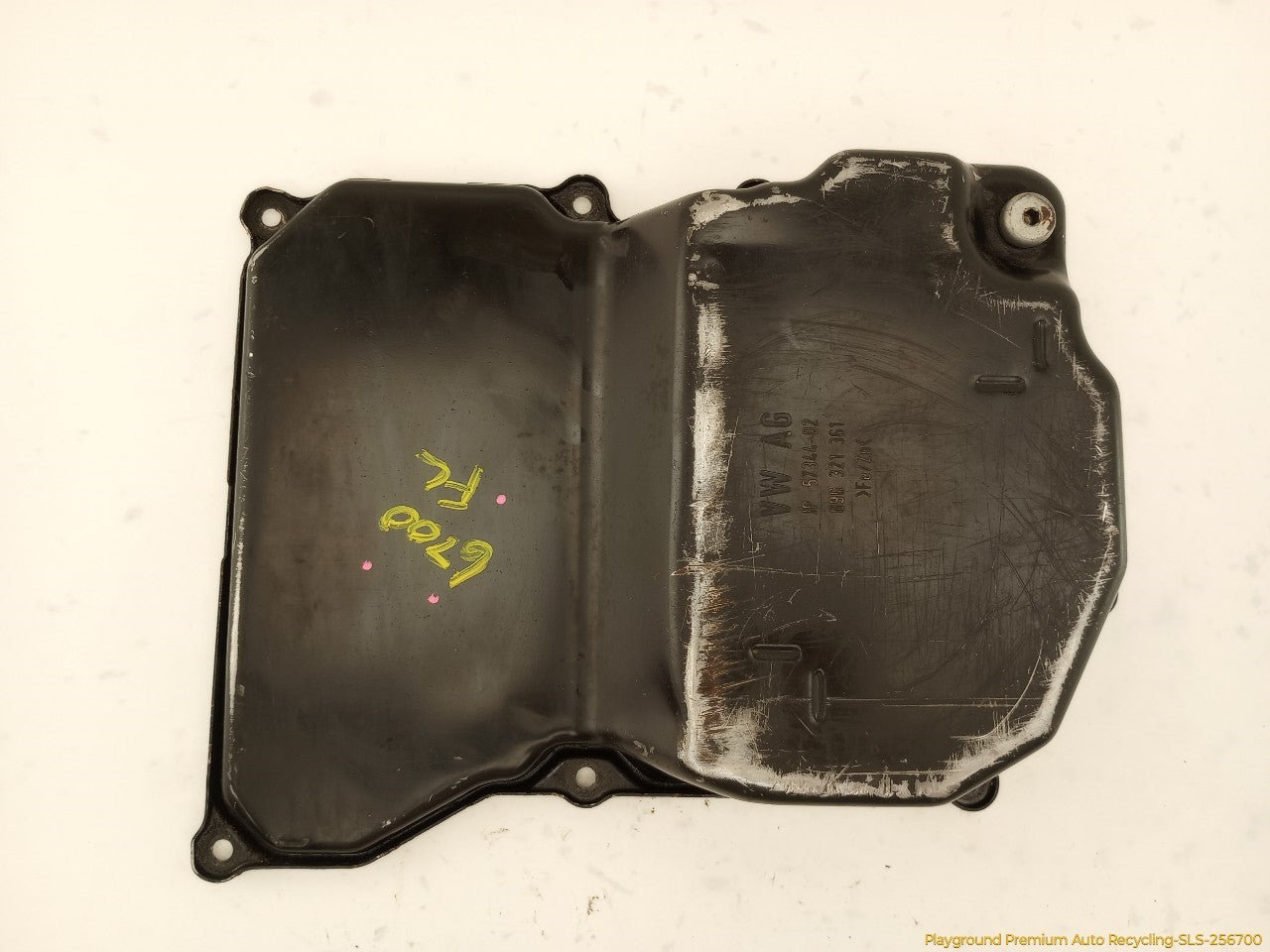 Volkswagen Beetle Transmission Oil Pan