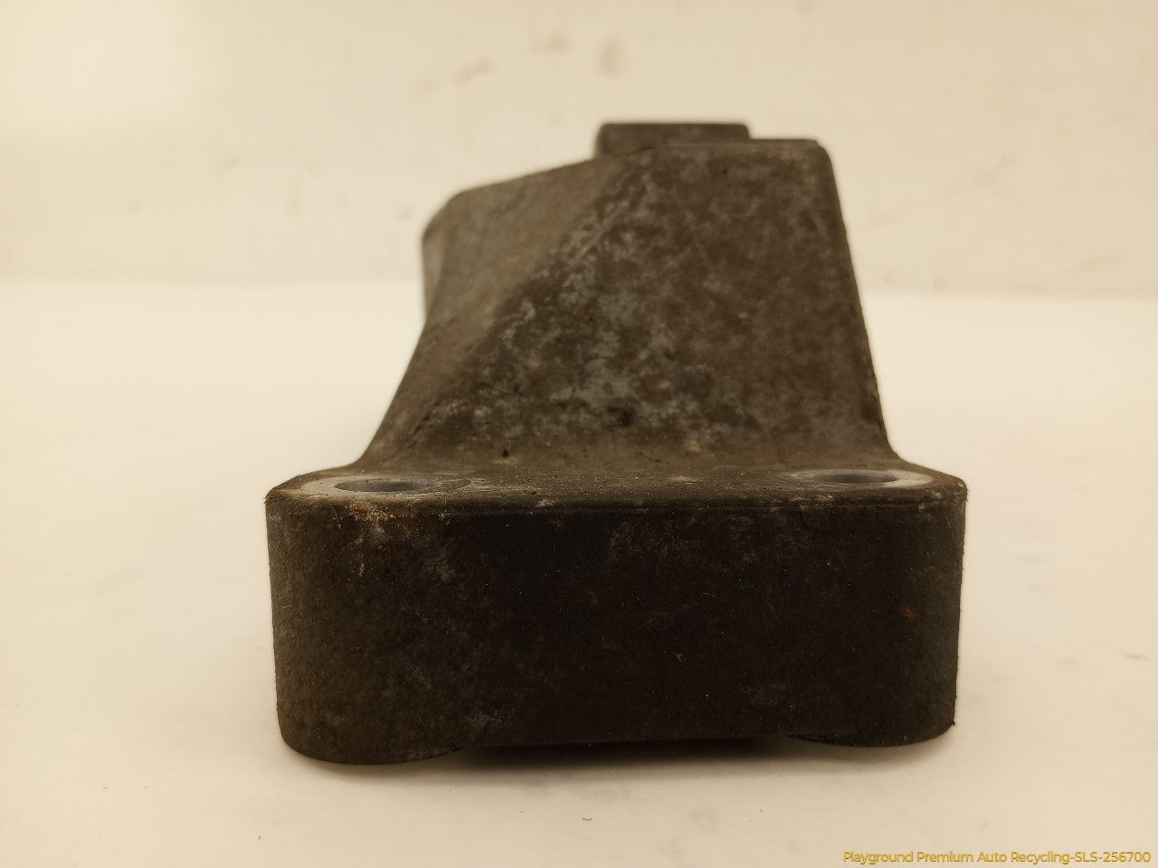 Volkswagen Beetle Driver Left Transmission Mount