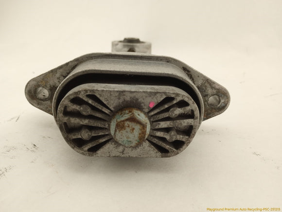 Volkswagen Beetle Rear Engine Mount