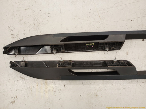 Subaru Forester Pair Of Roof Luggage Racks