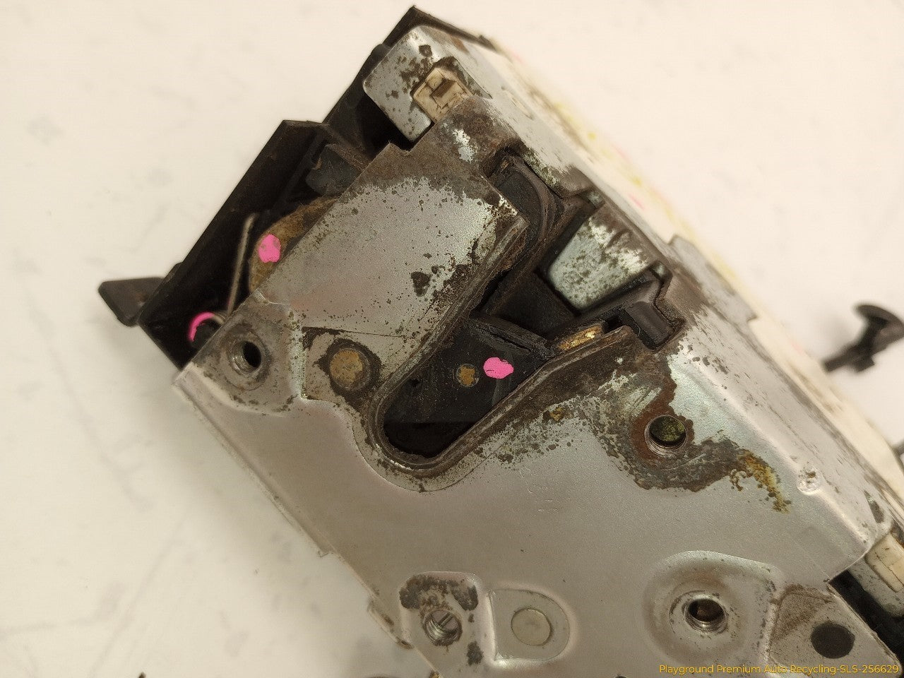 Mini Cooper S Passenger Right Front Door Lock Actuator