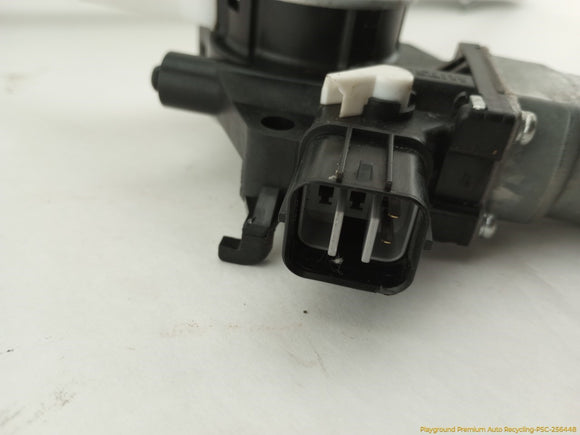 Subaru Forester Passenger Right Front Window Regulator