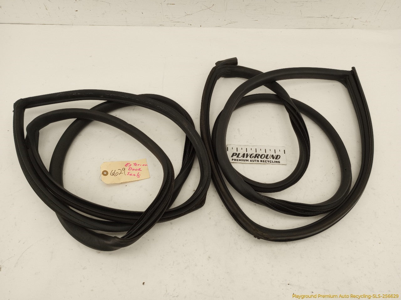 Mini Cooper S Pair Of Front Door Moldings