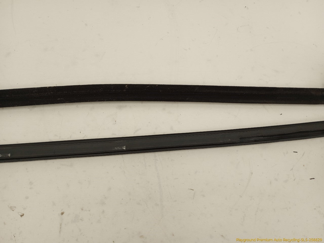 Mini Cooper S Set Of 4 Front Window Belt Strip Moldings