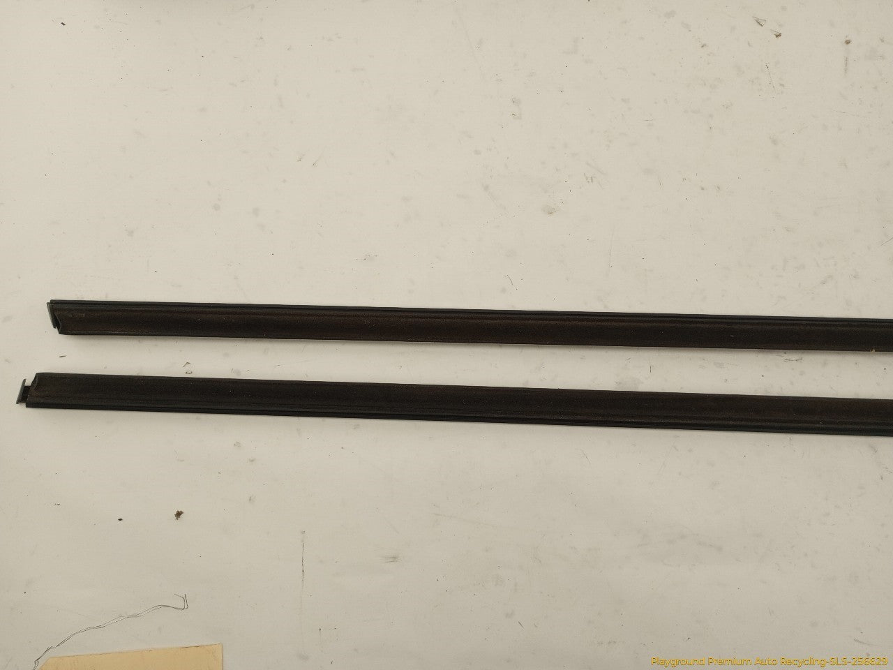 Mini Cooper S Set Of 4 Front Window Belt Strip Moldings