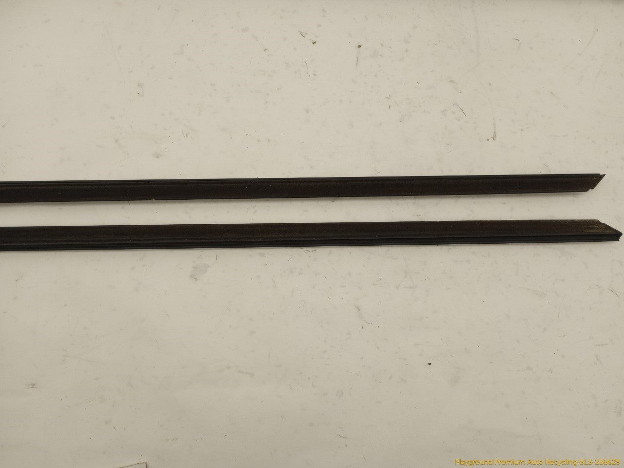 Mini Cooper S Set Of 4 Front Window Belt Strip Moldings