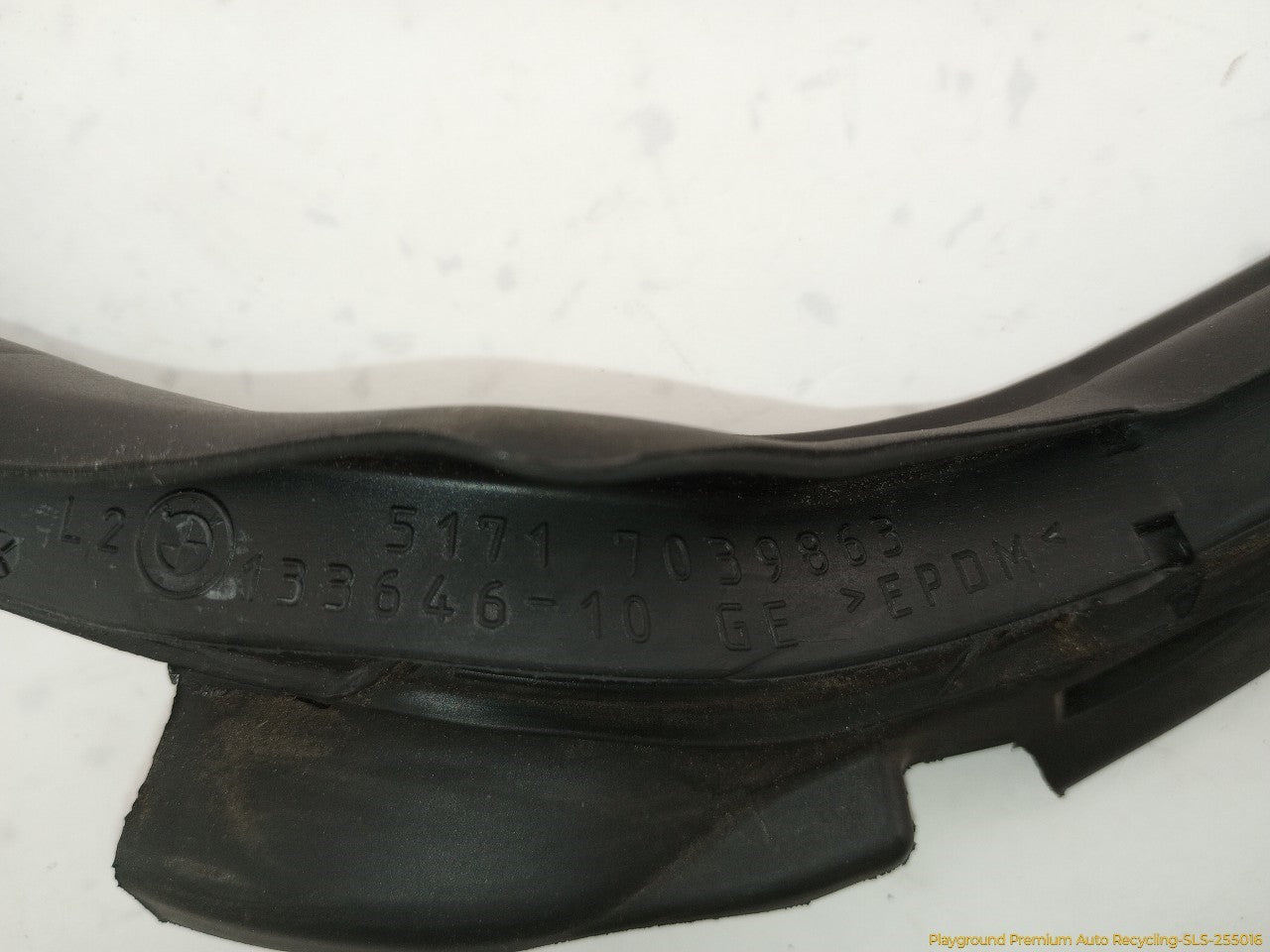 Mini Cooper Pair Of Front Door Moldings Left & Right