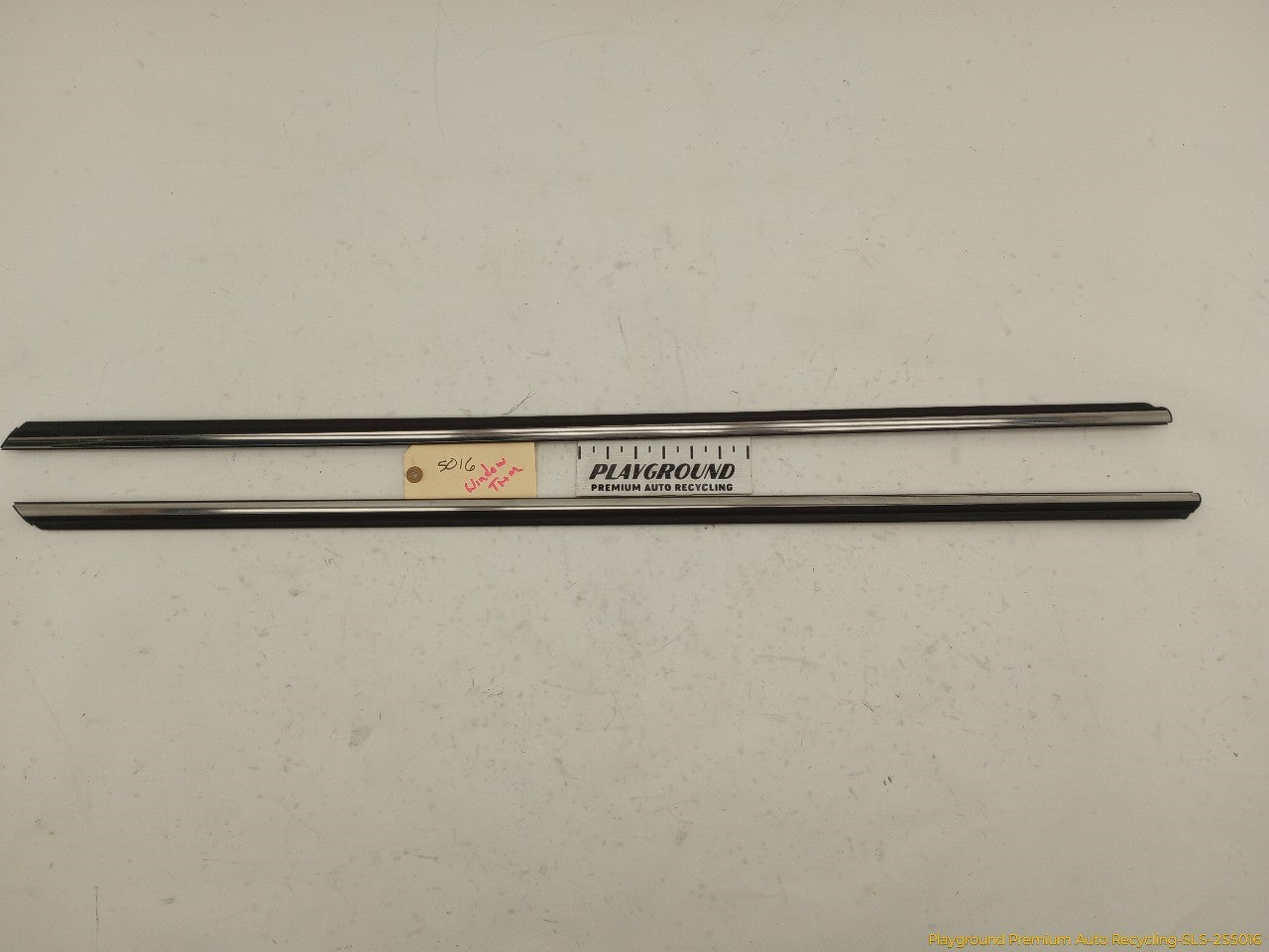 Mini Cooper Pair Of Front Window Belt Strip Moldings