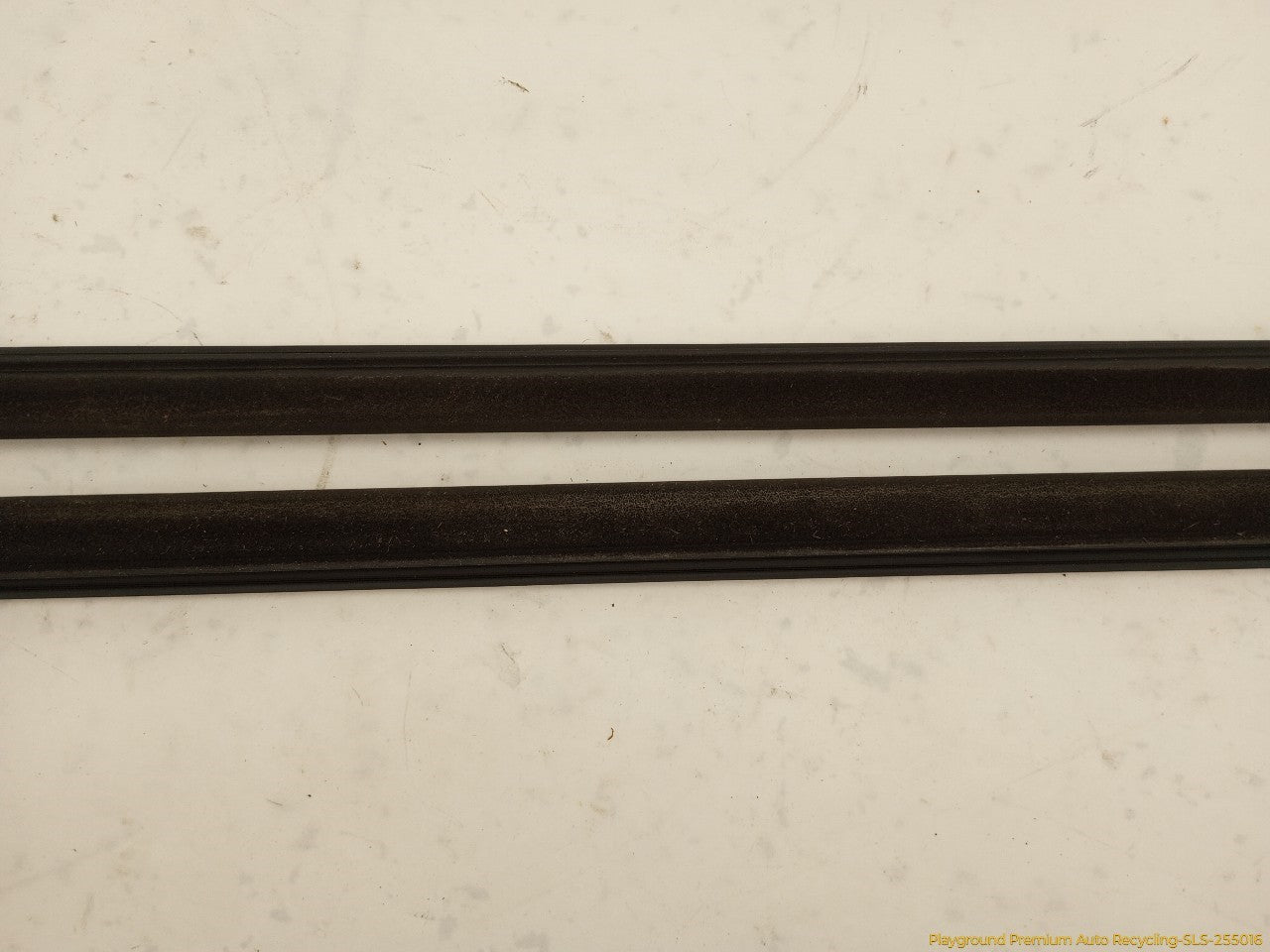 Mini Cooper Pair Of Front Window Belt Strip Moldings