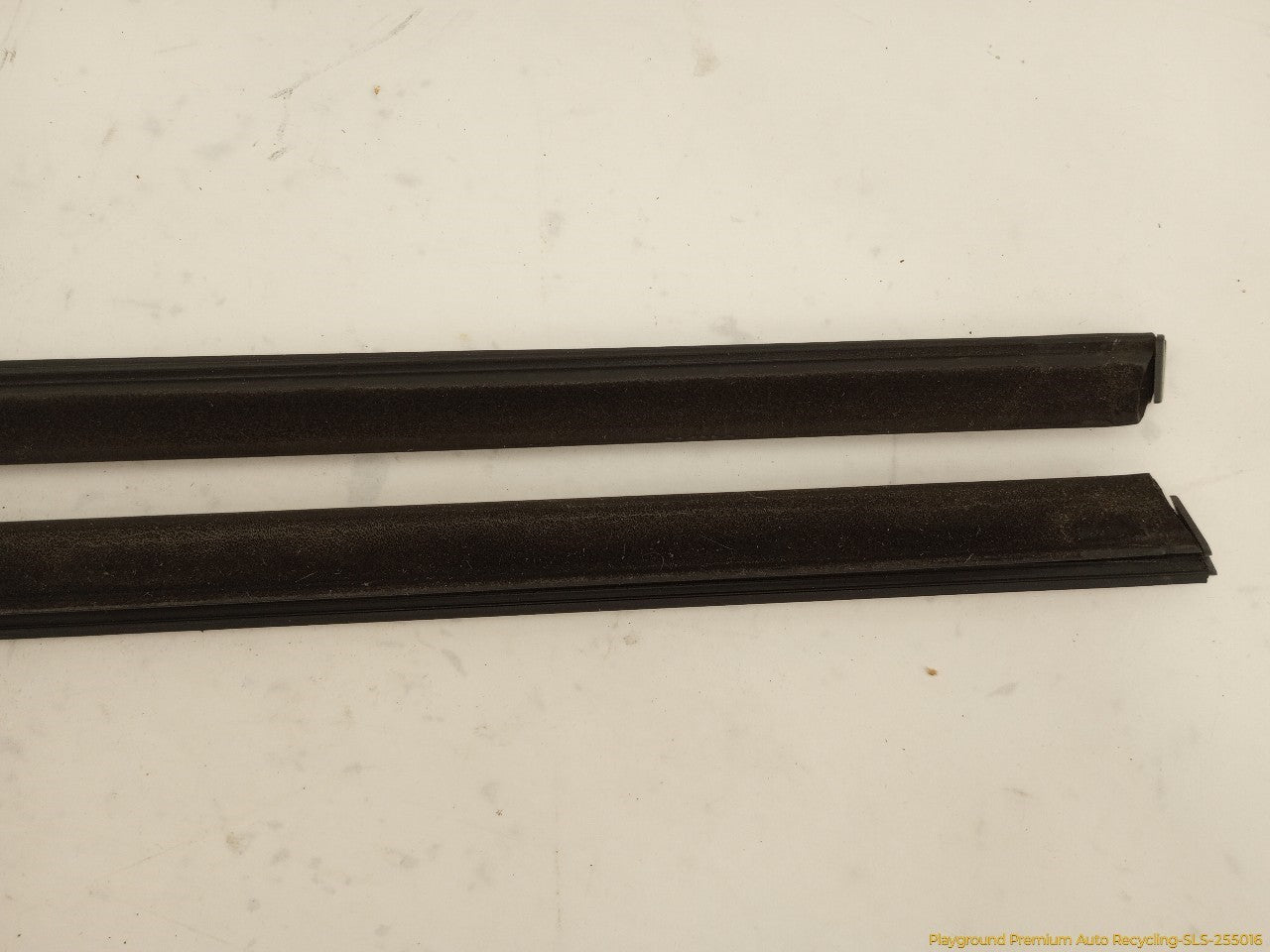 Mini Cooper Pair Of Front Window Belt Strip Moldings