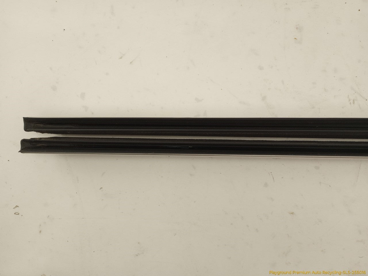 Mini Cooper Pair Of Front Window Belt Strip Moldings