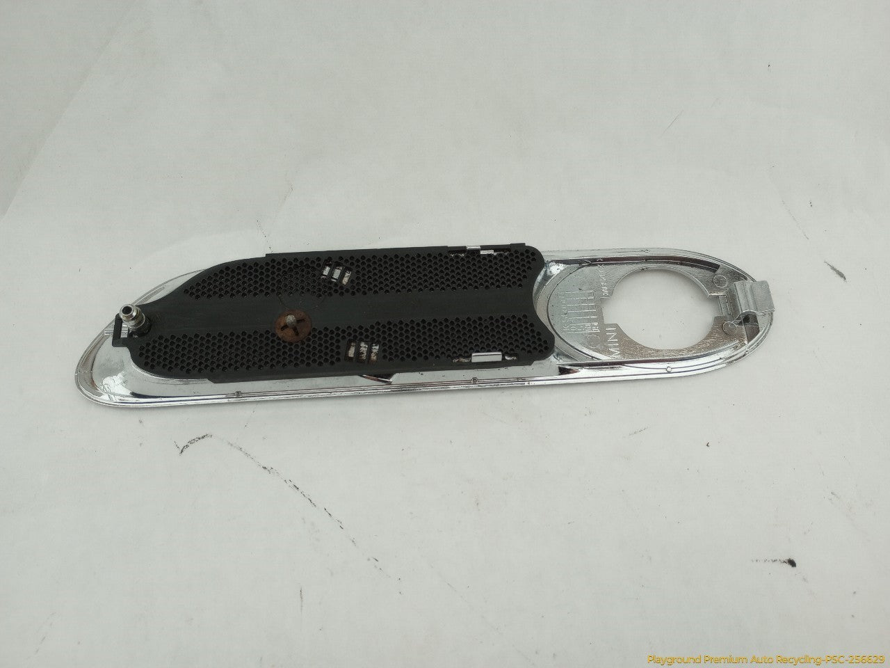 Mini Cooper S Pair Of Front Fender Side Marker Reflectors