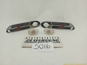Mini Cooper Pair Of Front Fender Side Marker Reflectors
