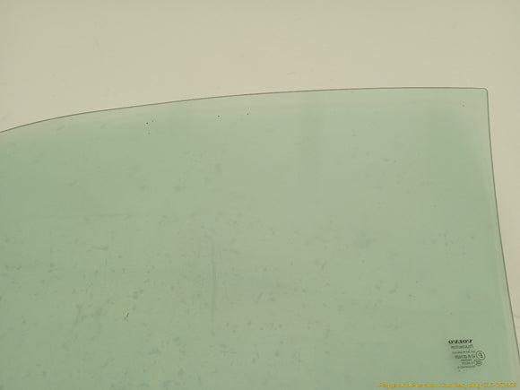 Volvo C70 Passenger Right Front Door Window Glass