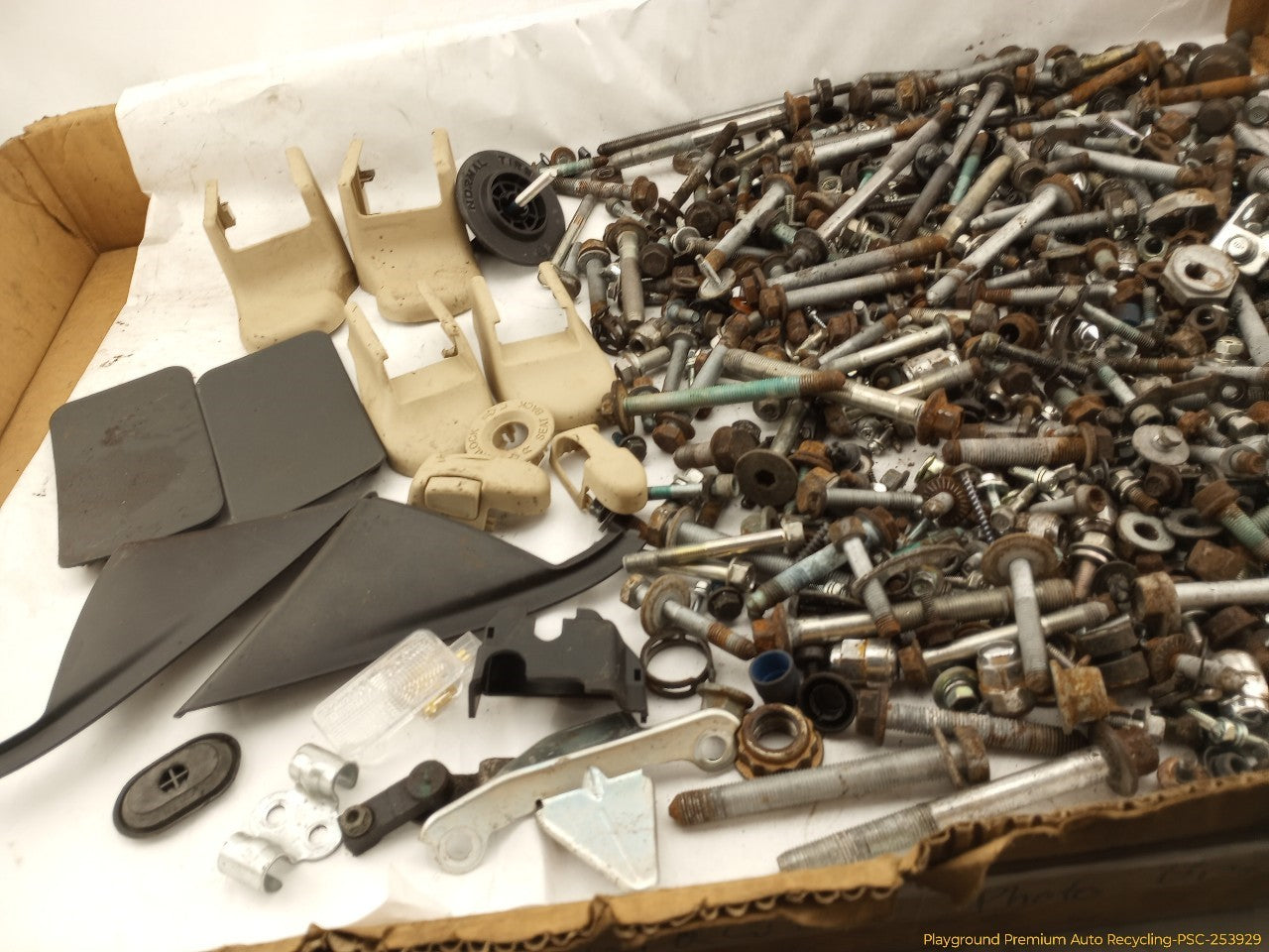 Acura TSX Dismantling Hardware Fasteners Bolts & Nuts
