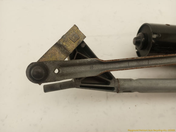 Volvo C70 Windshield Wiper Transmission & Motor