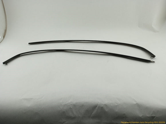 Mini Cooper Pair Of Rear Quarter Chrome Moldings