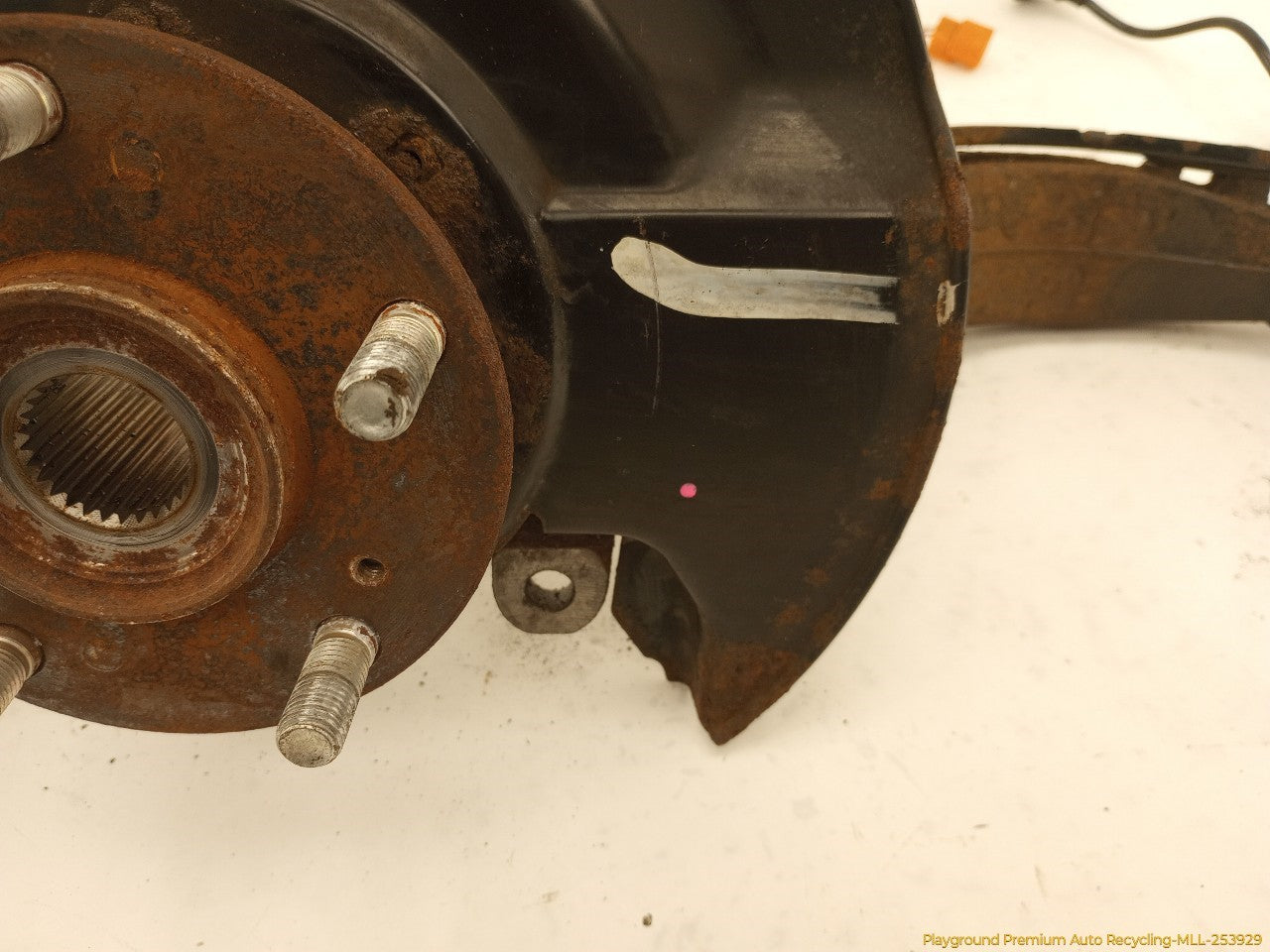 Acura TSX Passenger Right Front Spindle Knuckle Hub