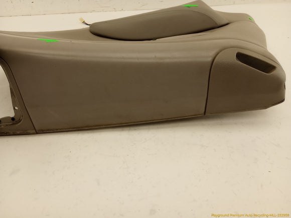 Volvo C70 Passenger Right Rear Quarter Trim