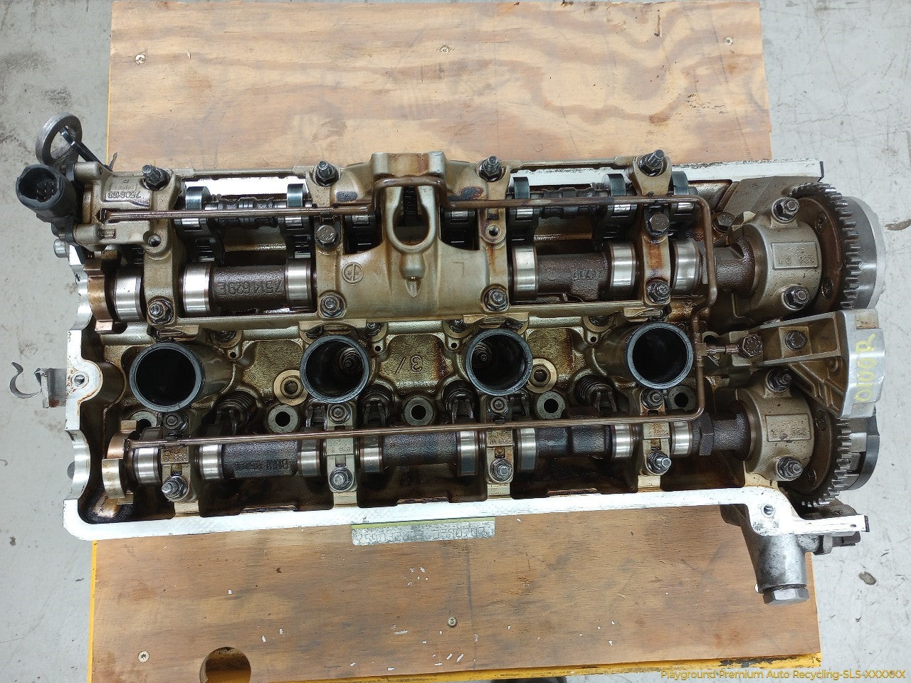 BMW 650i Passenger Right Engine Cylinder Head - 0