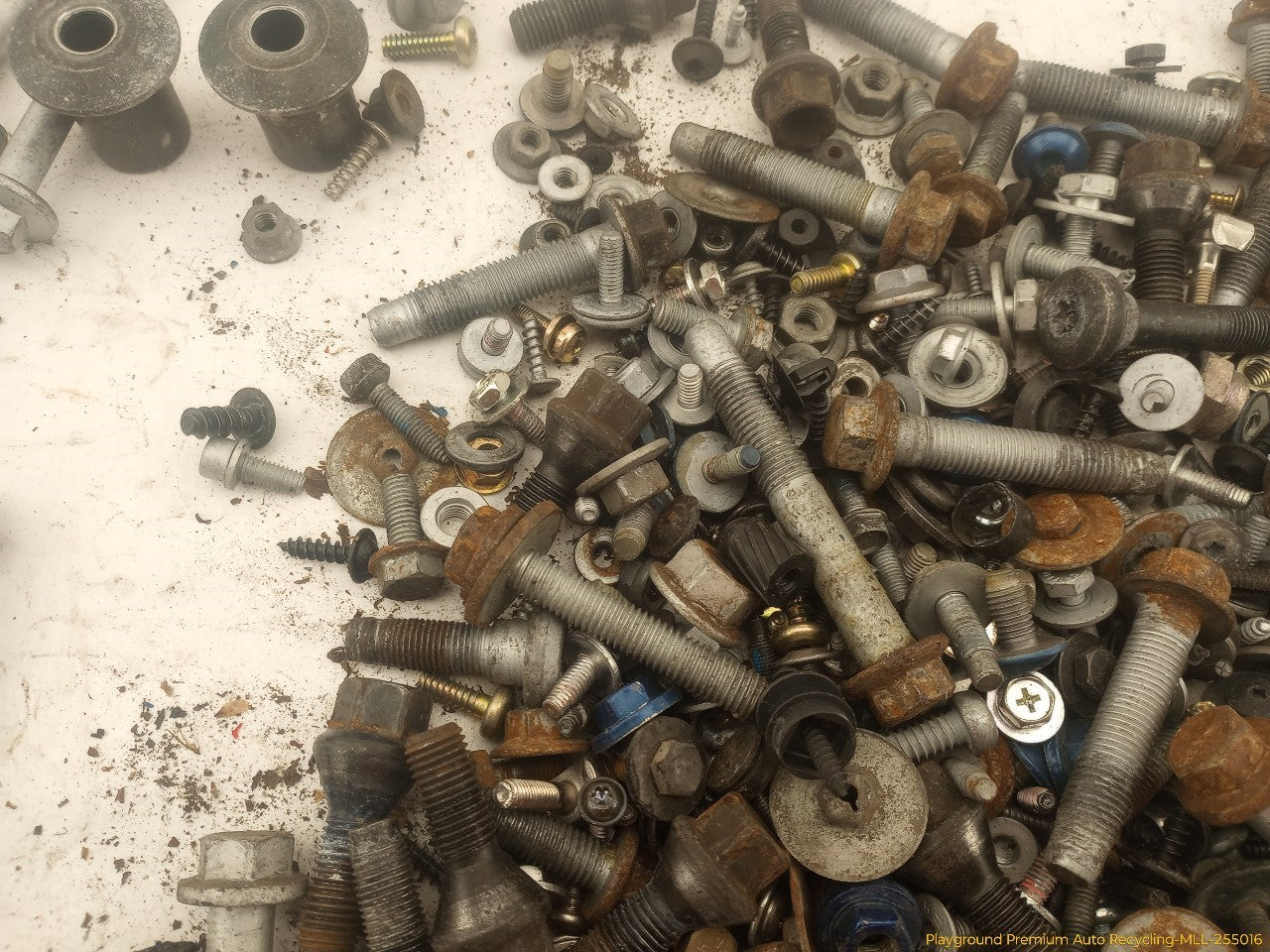 Mini Cooper Dismantling Hardware Fasteners Bolts & Nuts