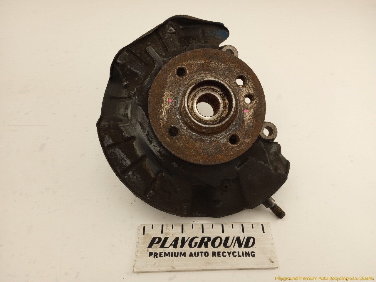 Mini Cooper Passenger Right Front Spindle Knuckle Hub