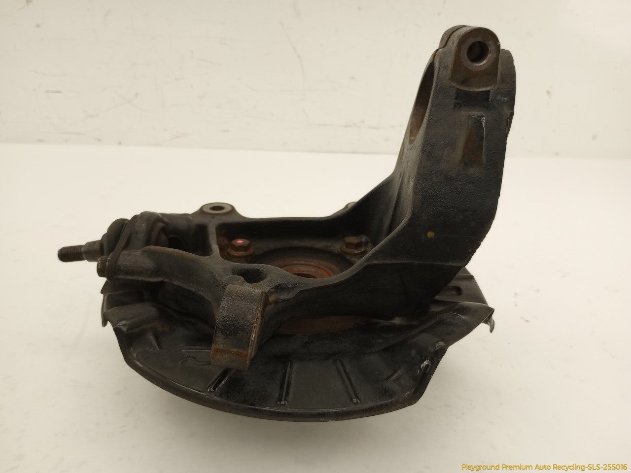 Mini Cooper Passenger Right Front Spindle Knuckle Hub