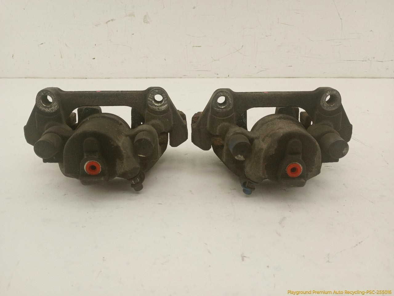 Mini Cooper Pair Of Front Brake Calipers - 0