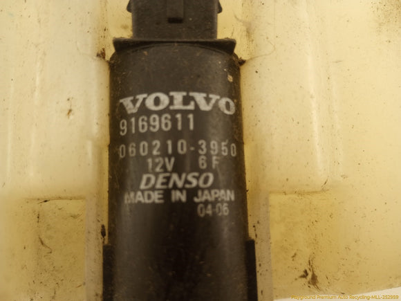 Volvo C70 Windshield Washer Reservoir