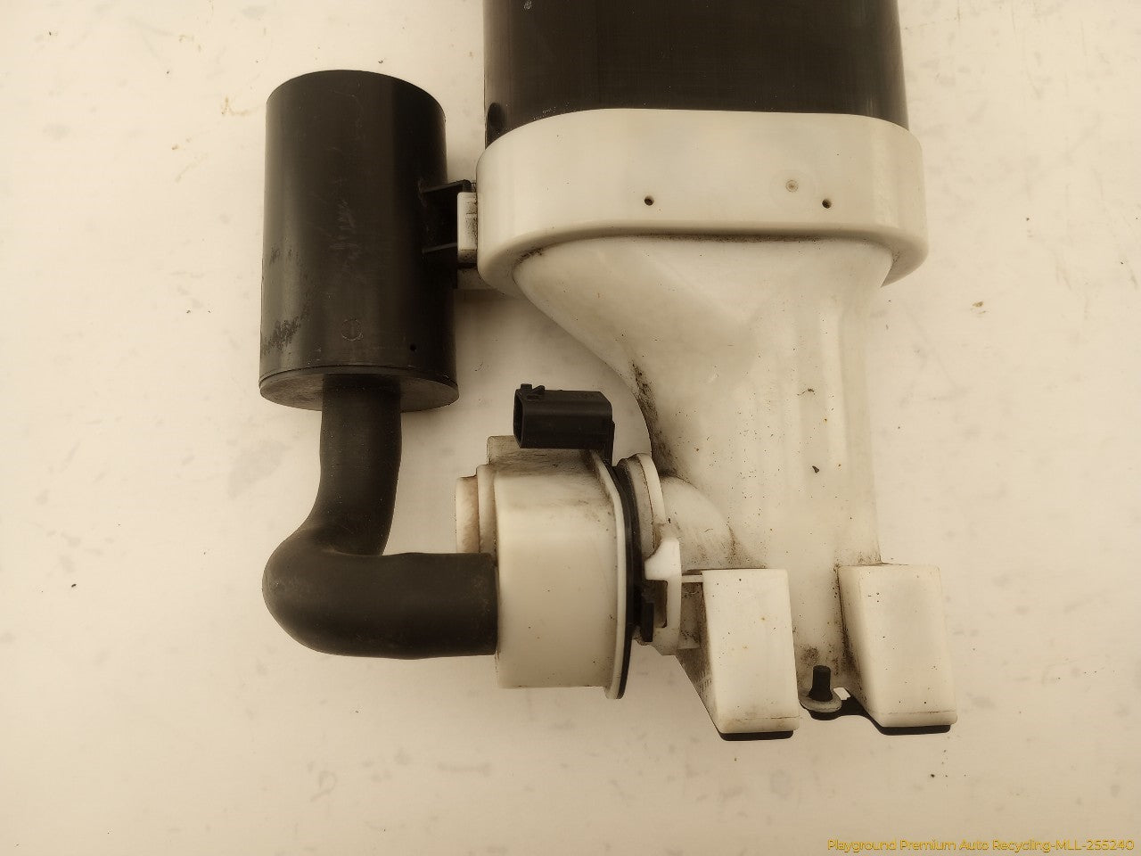 Dodge Charger Fuel Vapor Charcoal Canister