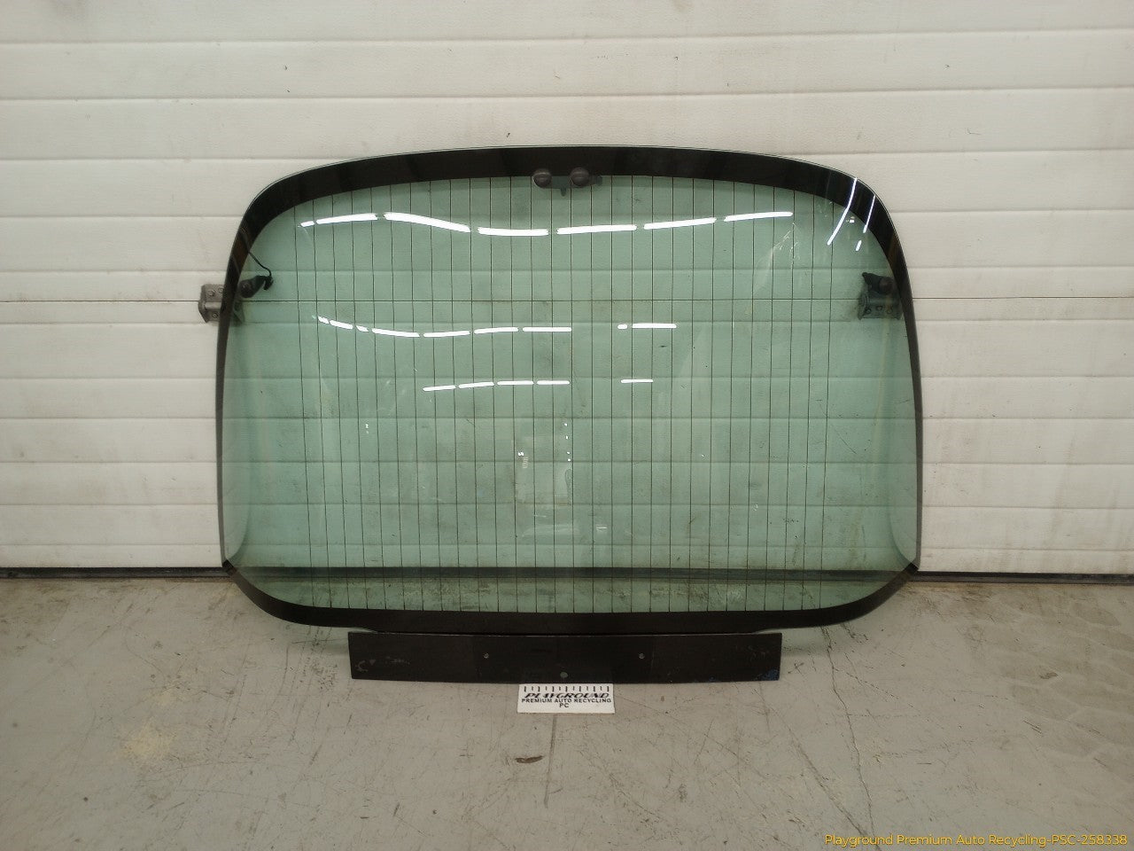 Chevrolet Corvette C4 Back Glass