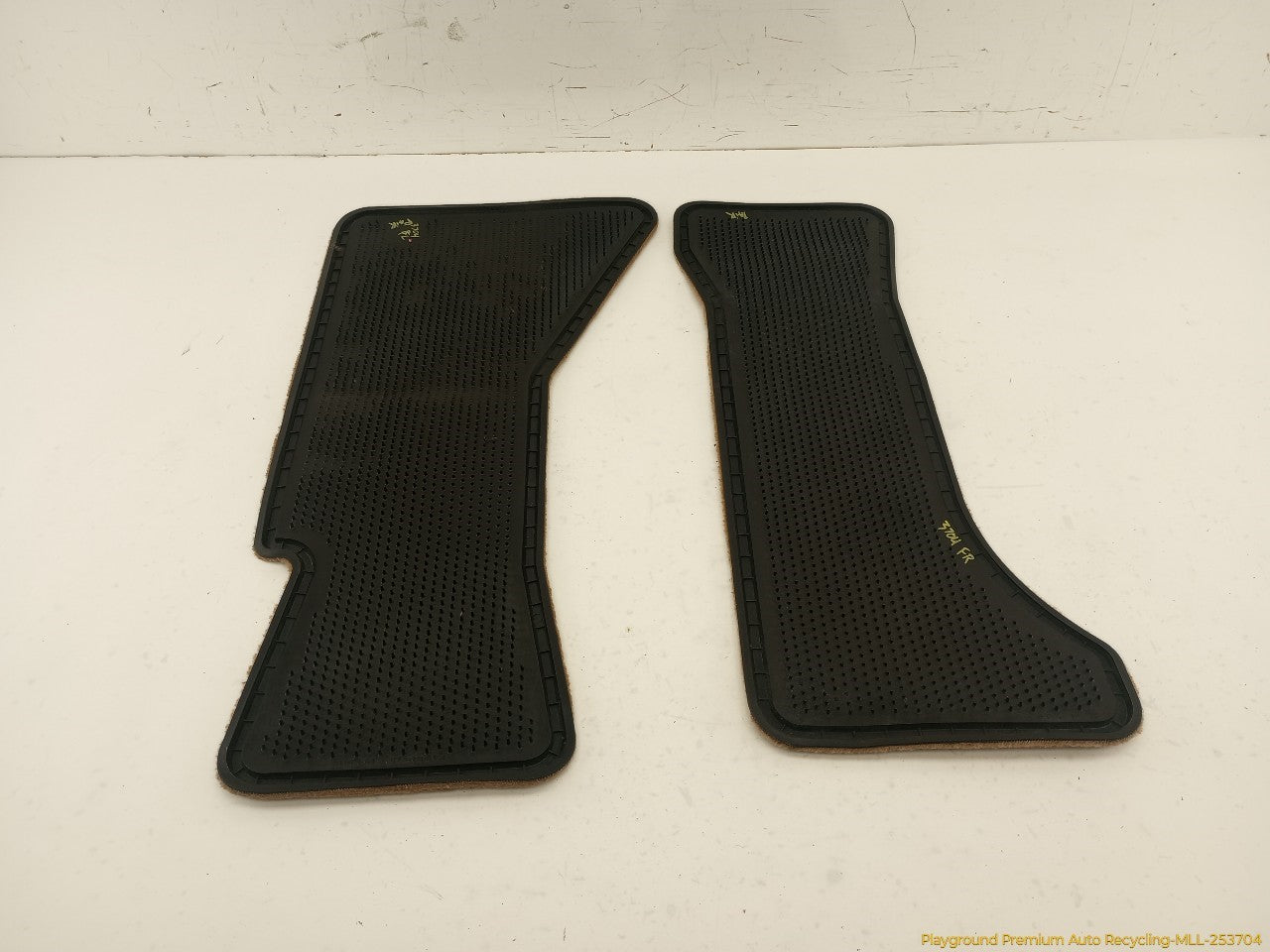 Chevrolet Corvette C4 Pair Of Front Floor Mats - 0