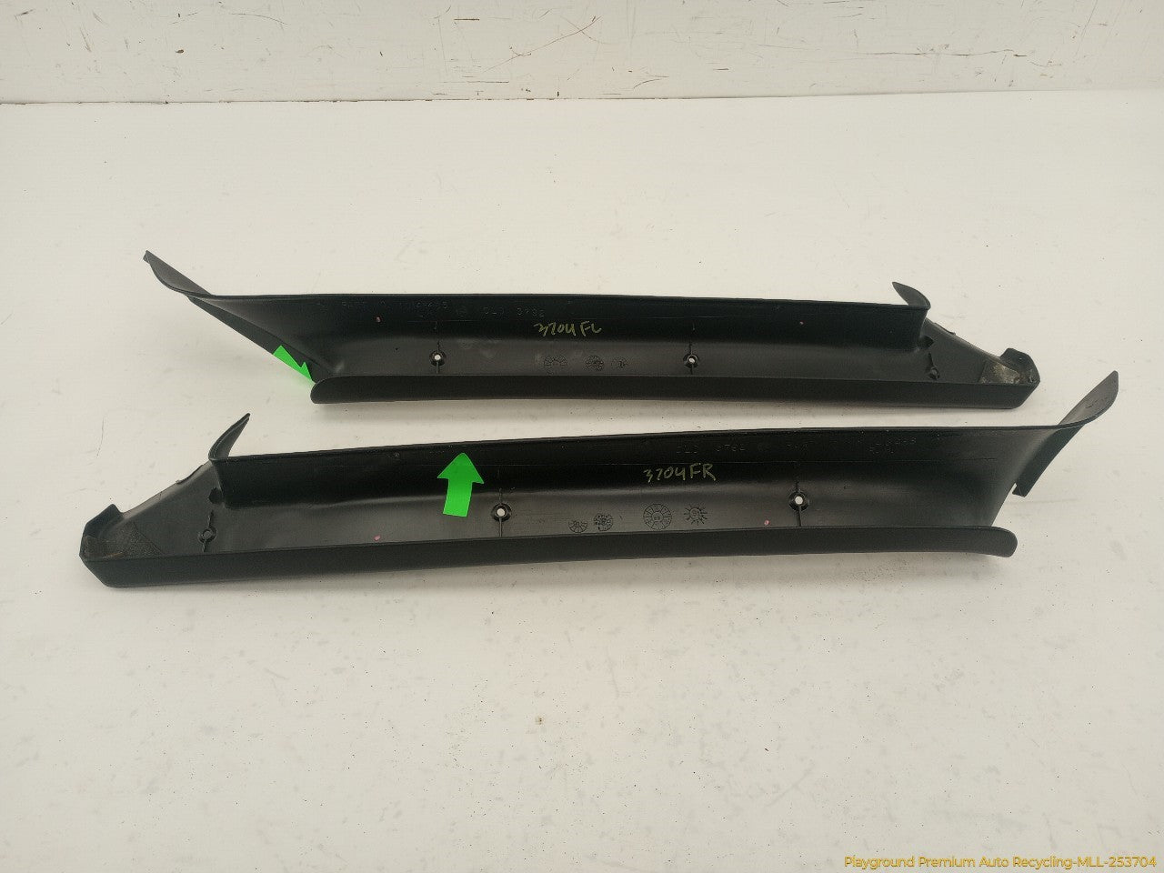 Chevrolet Corvette C4 Pair Of A Pillar Trim Left & Right - 0