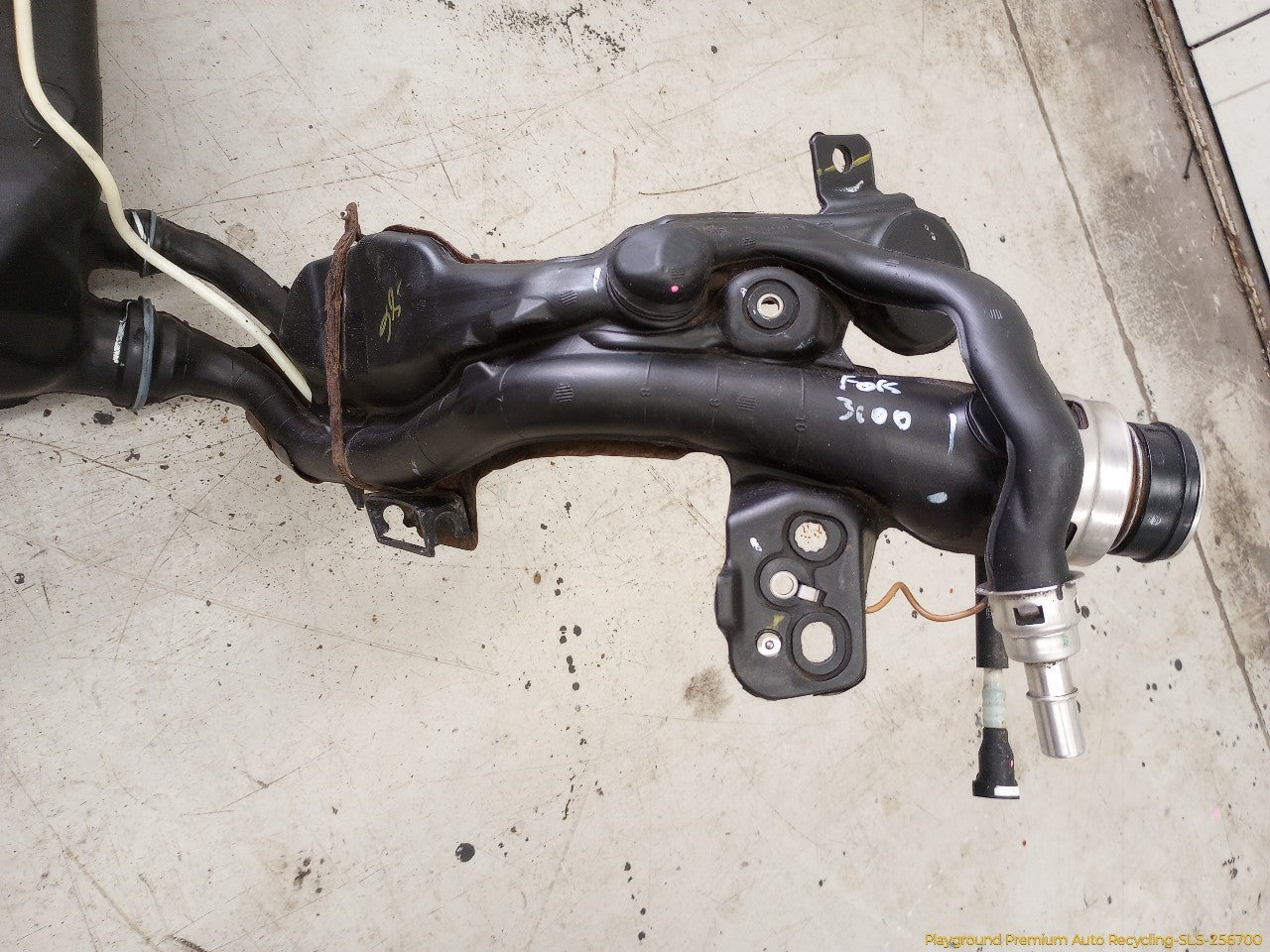Volkswagen Beetle Fuel Gas Tank
