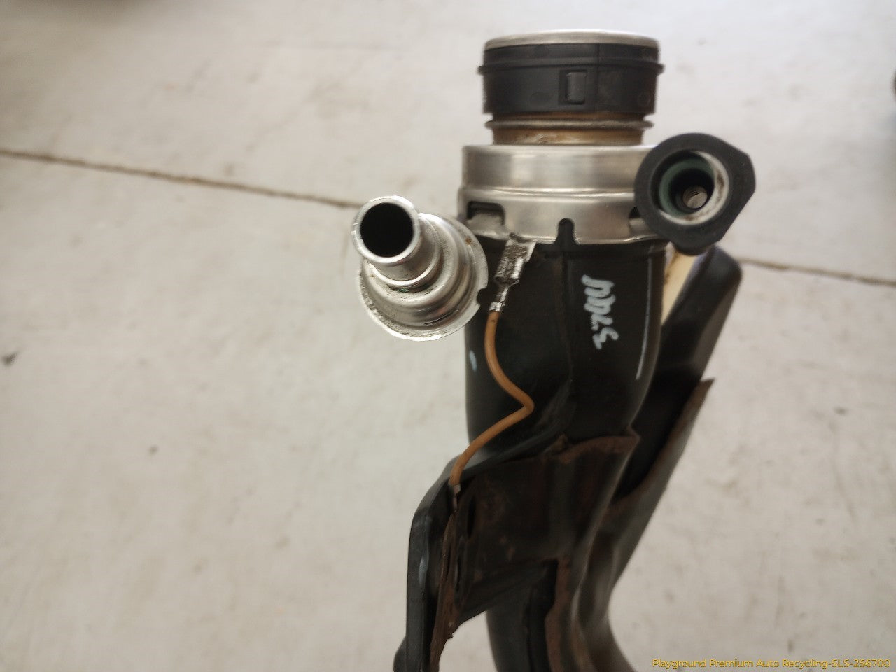 Volkswagen Beetle Fuel Gas Tank