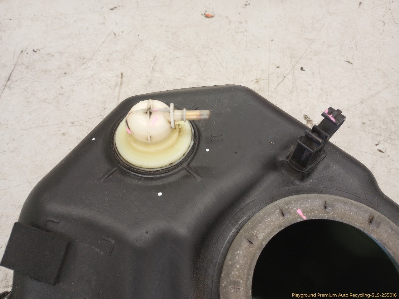 Mini Cooper Fuel Gas Tank