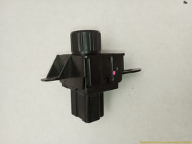 Pontiac Solstice Set 4 Dashboard Control Switches - 0