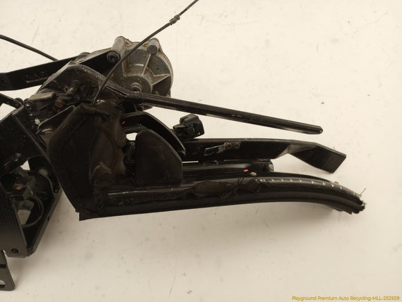 Volvo C70 Passenger Right Rear Roof Latch