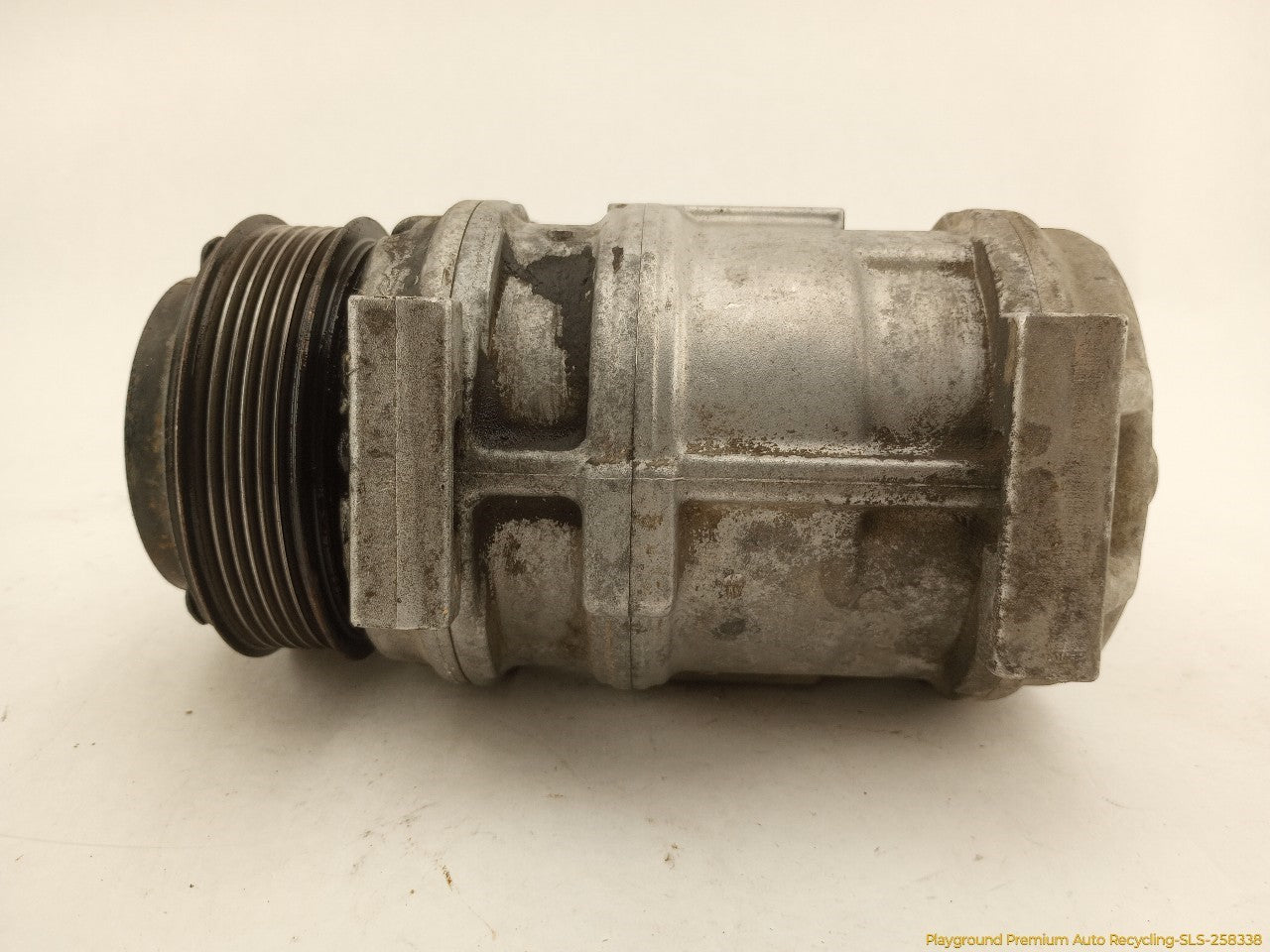 Chevrolet Corvette C4 AC Compressor