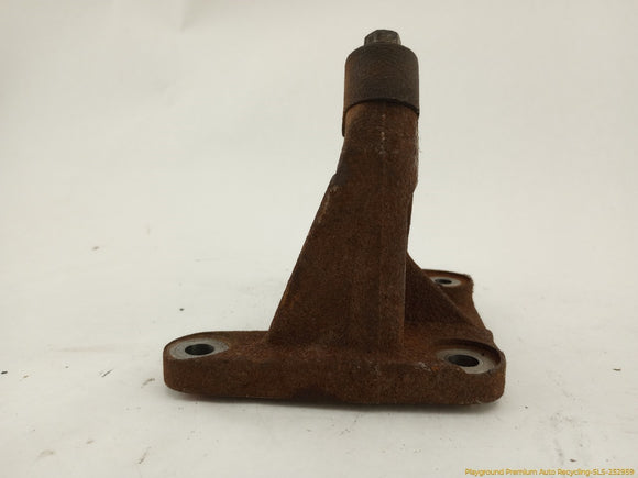 Volvo C70 Passenger Right Front Axle Drive Shaft Mount