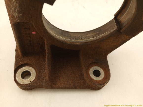 Volvo C70 Passenger Right Front Axle Drive Shaft Mount