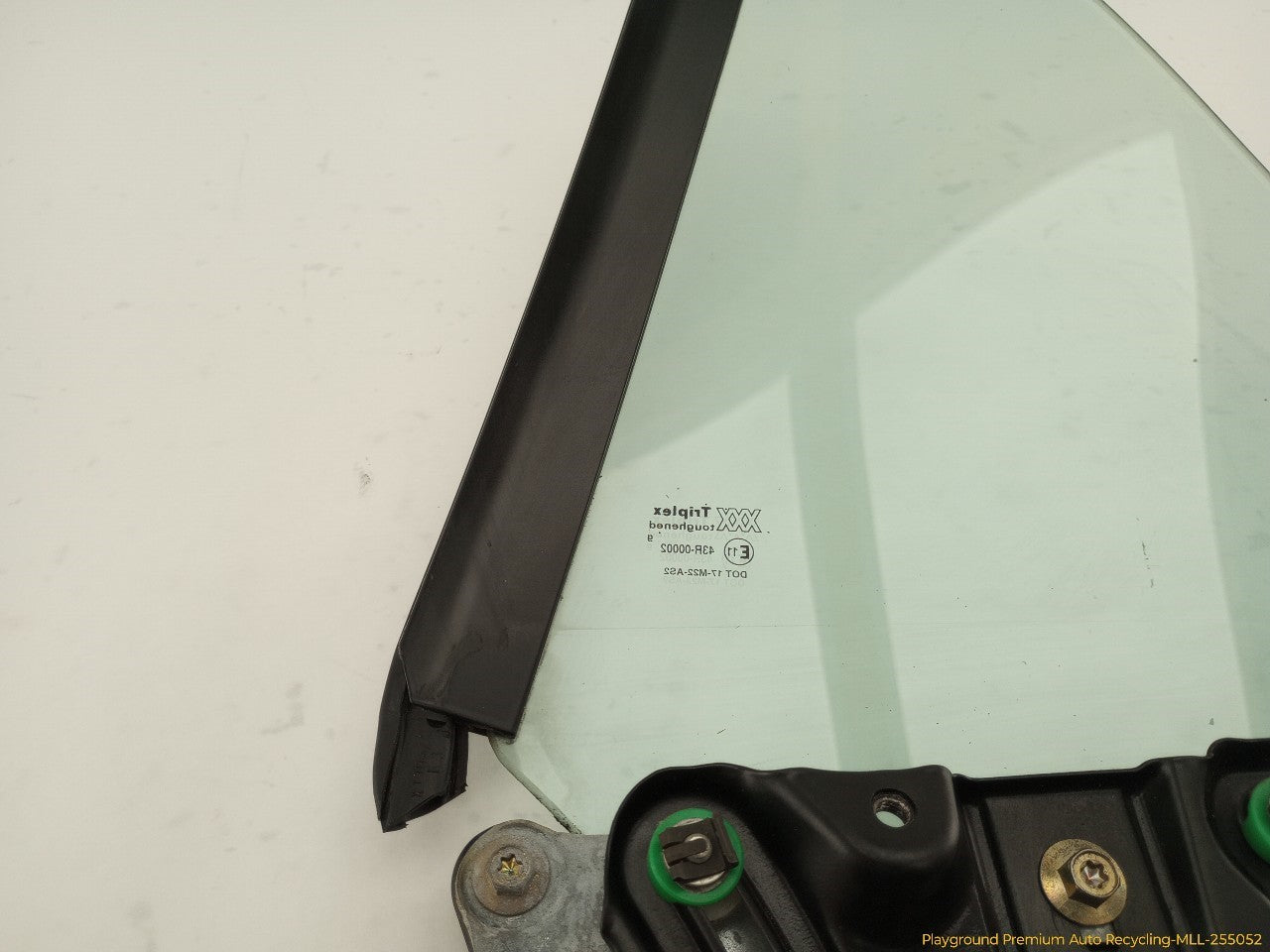 Jaguar XK8 Passenger Right Rear Quarter Window Regulator & Glass