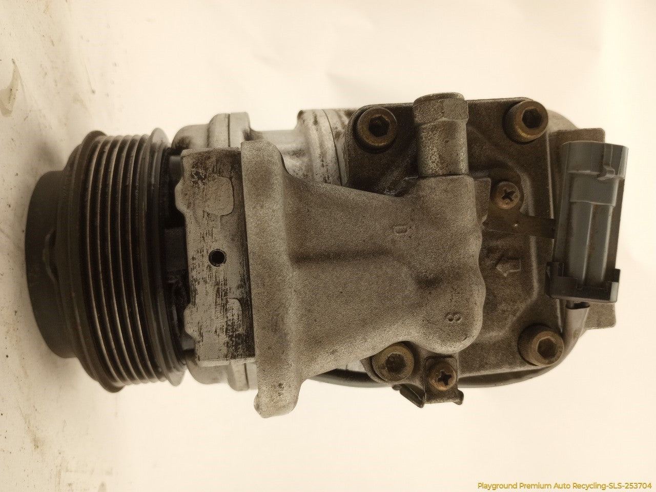 Chevrolet Corvette C4 AC Compressor - 0