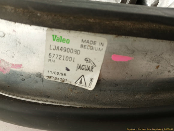 Jaguar XK8 Passenger Right Tail Lamp