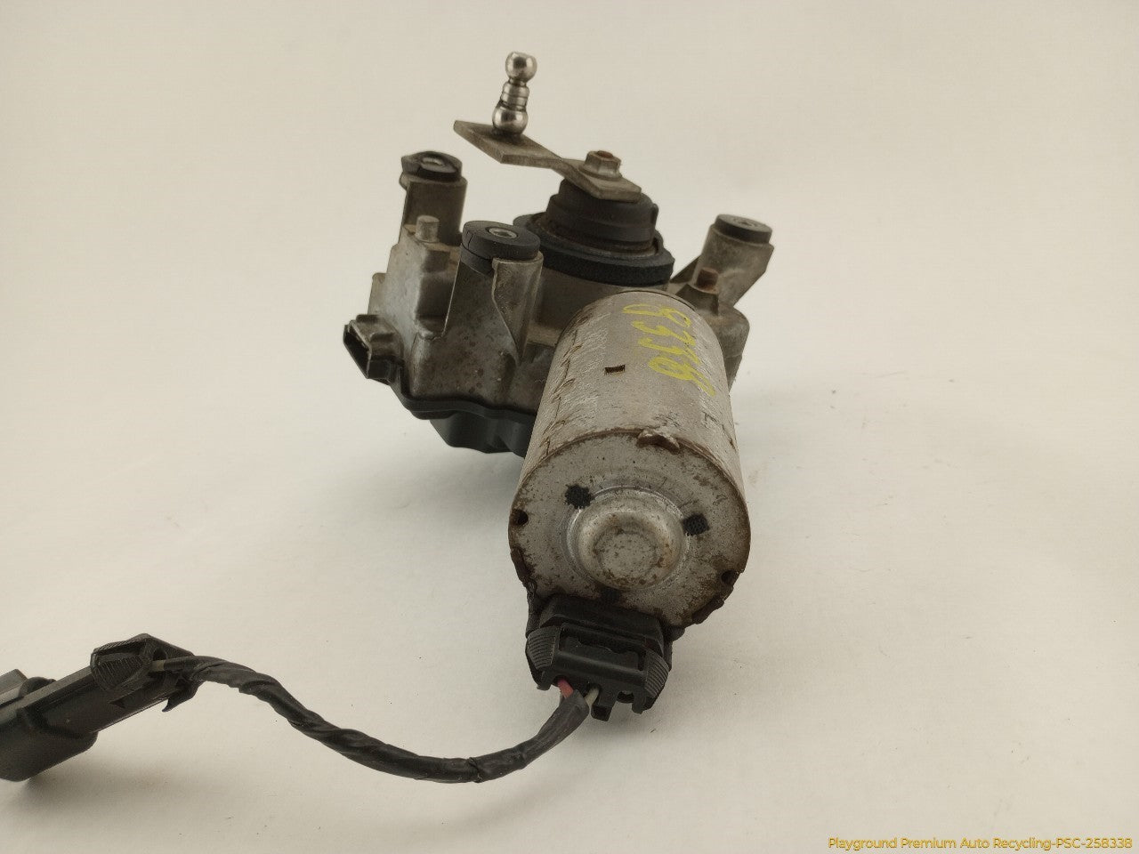 Chevrolet Corvette C4 Windshield Wiper Motor