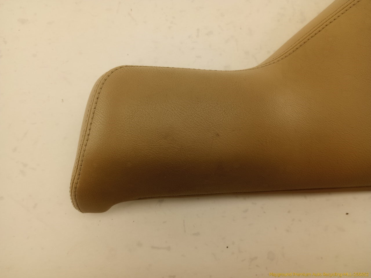 Jaguar XK8 Pair Of Rear Upper Quarter Trim