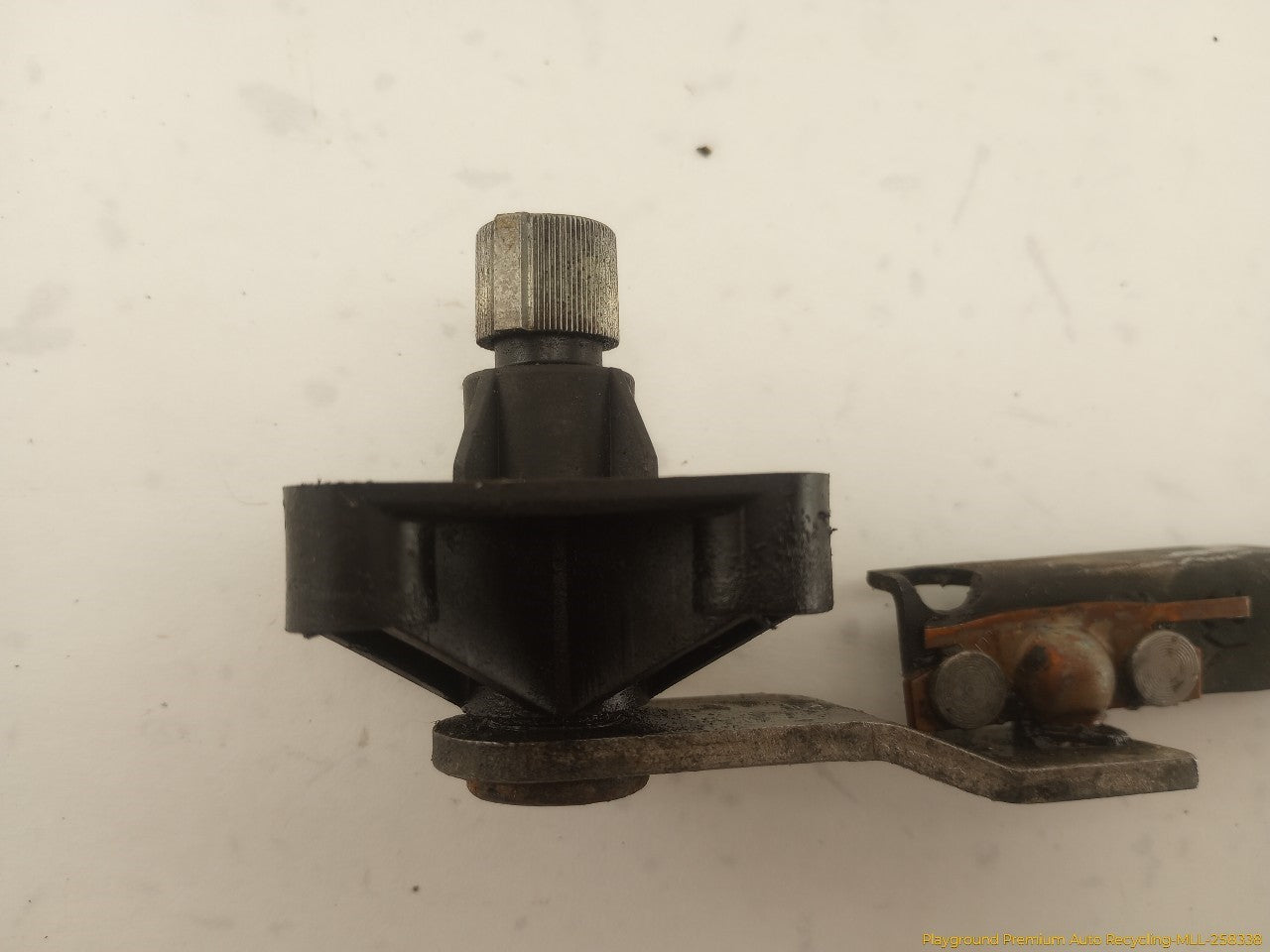 Chevrolet Corvette C4 Pair Of Windshield Wiper Transmission
